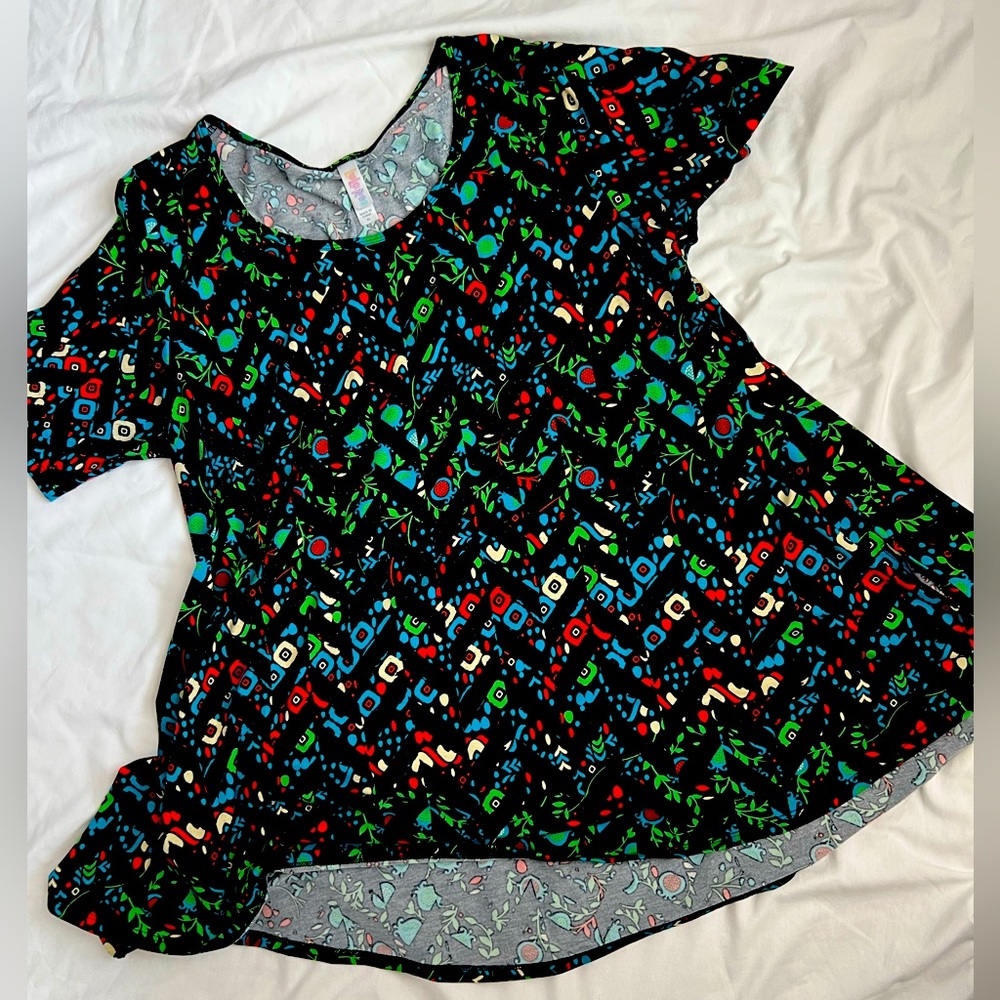 LuLaRoe Irma Tunic